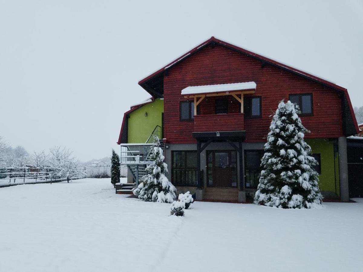 Casa Nella Villa Brasov Exterior photo